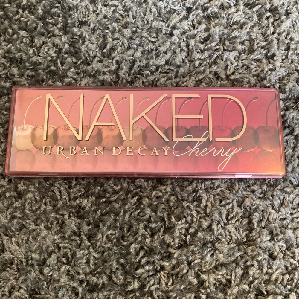 Urban Decay Naked Cherry Palette